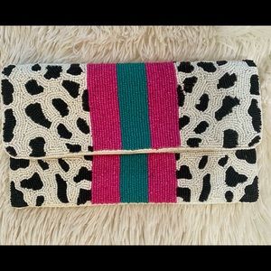 Women's Black/White Clutch